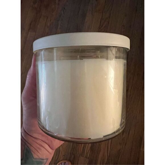 Bath & Body Works Sugared Pecan Pie 3 Wick Candle - Picture 3 of 5